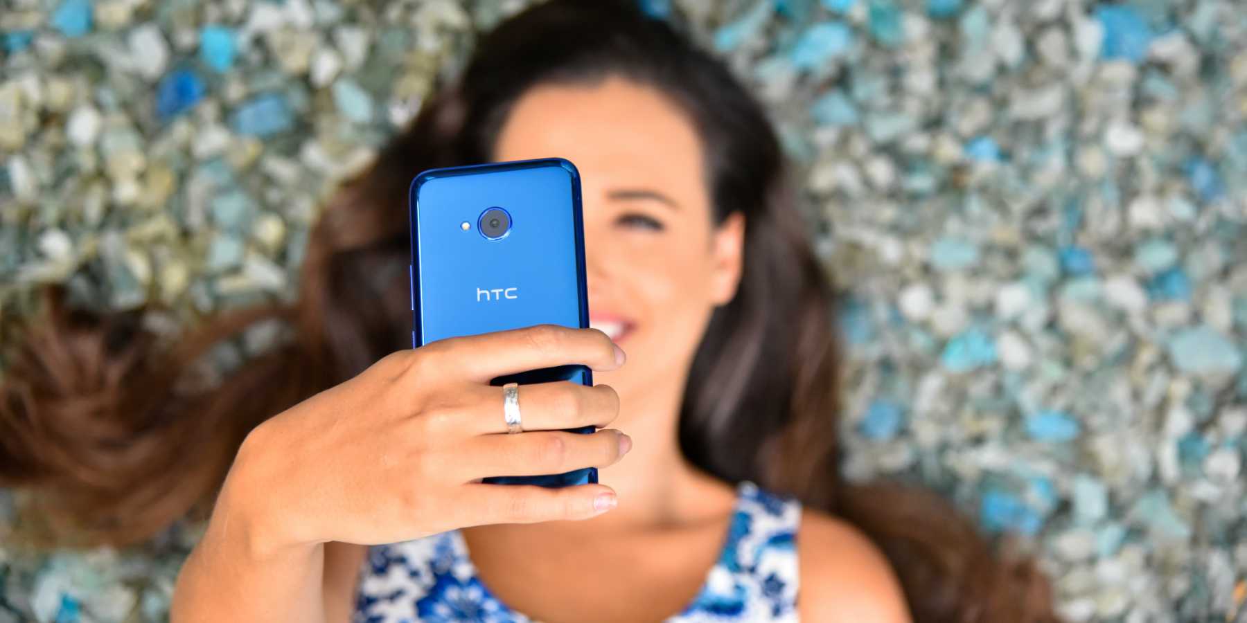 HTC U11 life llega a Perú en exclusiva con Claro