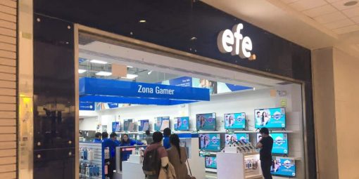 EFE inaugura tienda en centro comercial Plaza Norte