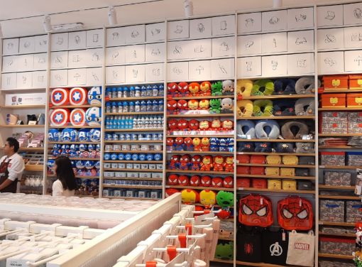 tienda miniso en el mega plaza