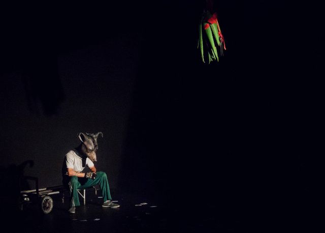 En busca de un teatro peruano