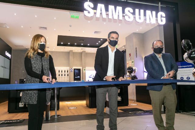 Samsung inaugura 2 nuevas tiendas 