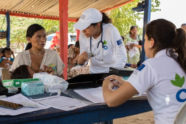 Cómo prevenir el sobrepeso y la obesidad en los lactantes