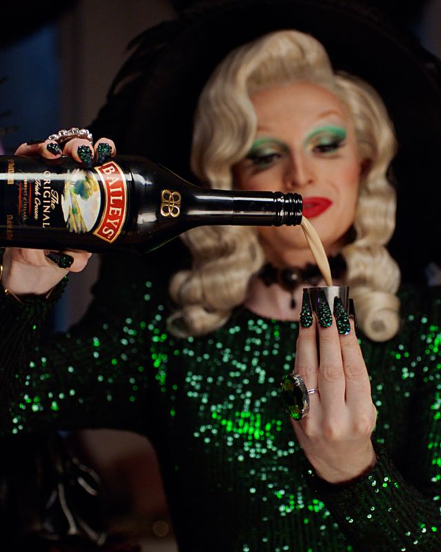 Baileys lanza campaña global 