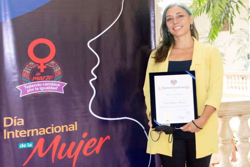 Tatiana Espinosa recibió el PREMIO LIMA 2022