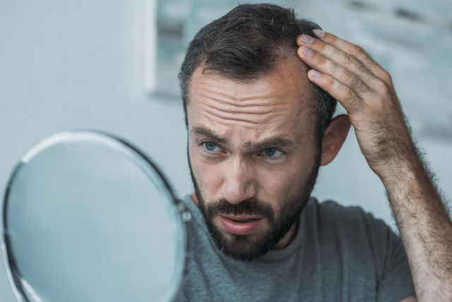 Cómo detener la caída del cabello