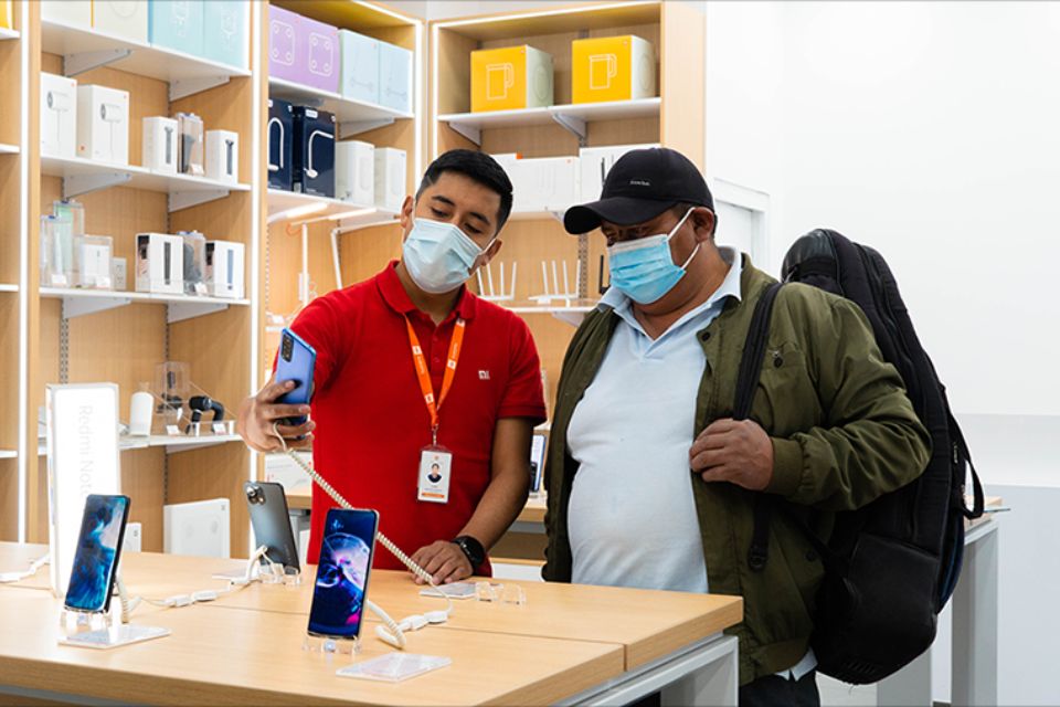 Xiaomi inaugura tienda en Huancayo