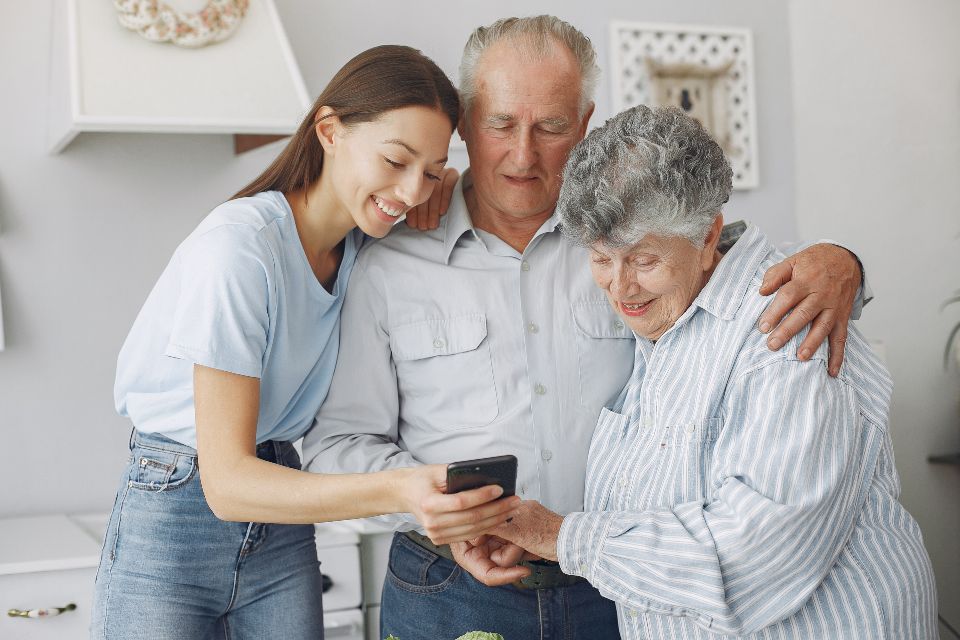 adultos mayores gocen de una vida más plena