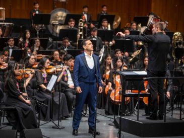 La Orquesta Juvenil Sinfonía por el Perú brilla