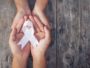 Avon y el movimiento Manuela Ramos lanzan programa gratuito de seguimiento psicológico para mujeres víctimas de violencia