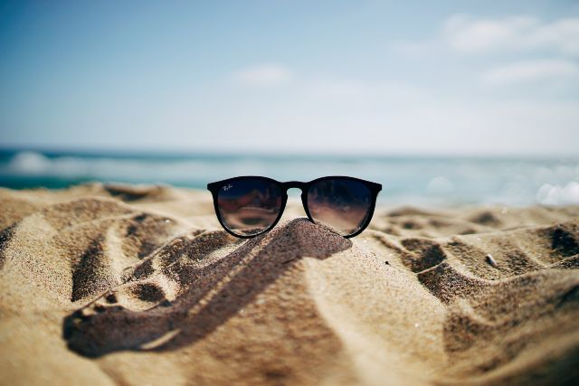 Cómo cuidar los ojos durante el verano