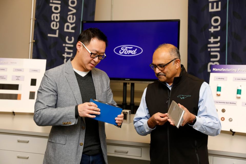 Ford anunció una nueva planta de baterías