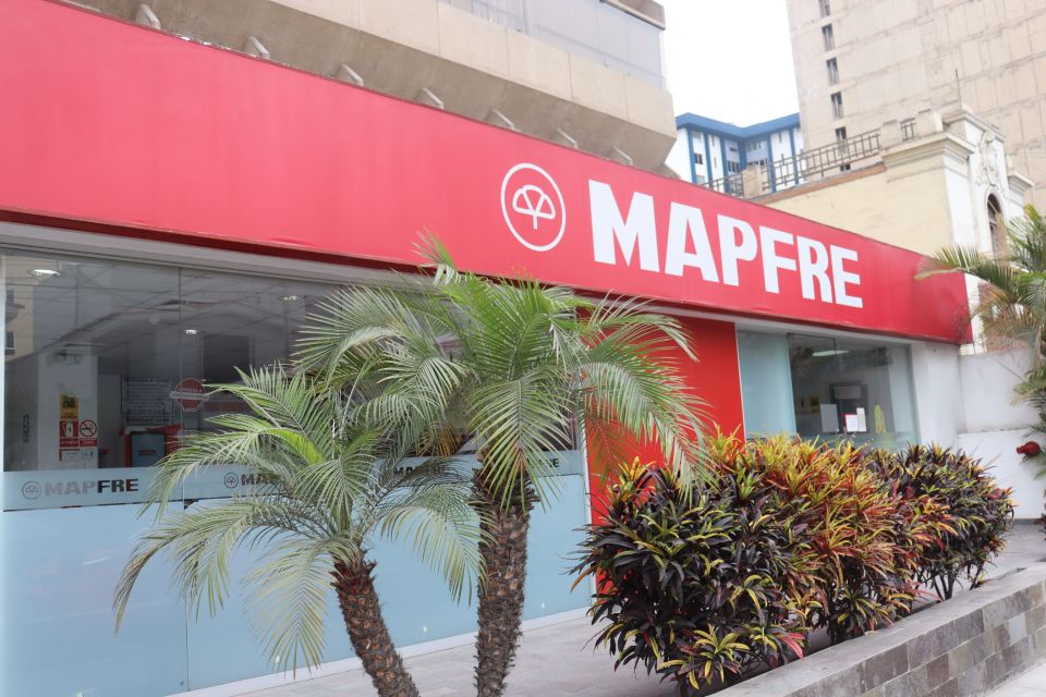 MAPFRE se suma una vez más a La Hora del Planeta