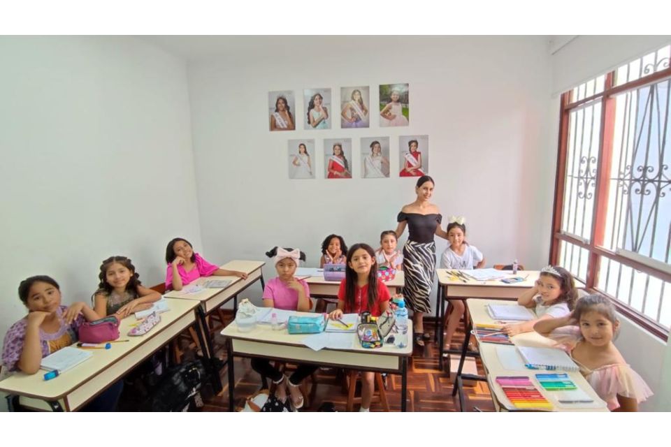 Marina Mora Escuela expande horarios