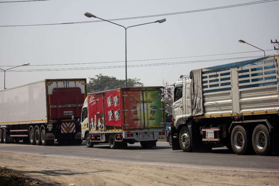 Flujo vehicular  de vehículos pesados