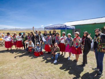 Nissan y Baika unidos a favor de escolares en Puno
