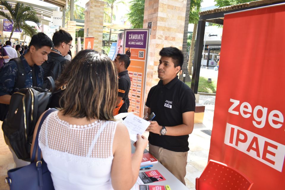 1° FERIA LABORAL DE INTERCORP en Cusco