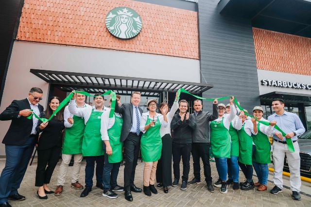 Starbucks celebra 20 años de café 