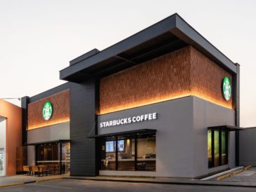 Starbucks celebra 20 años de café