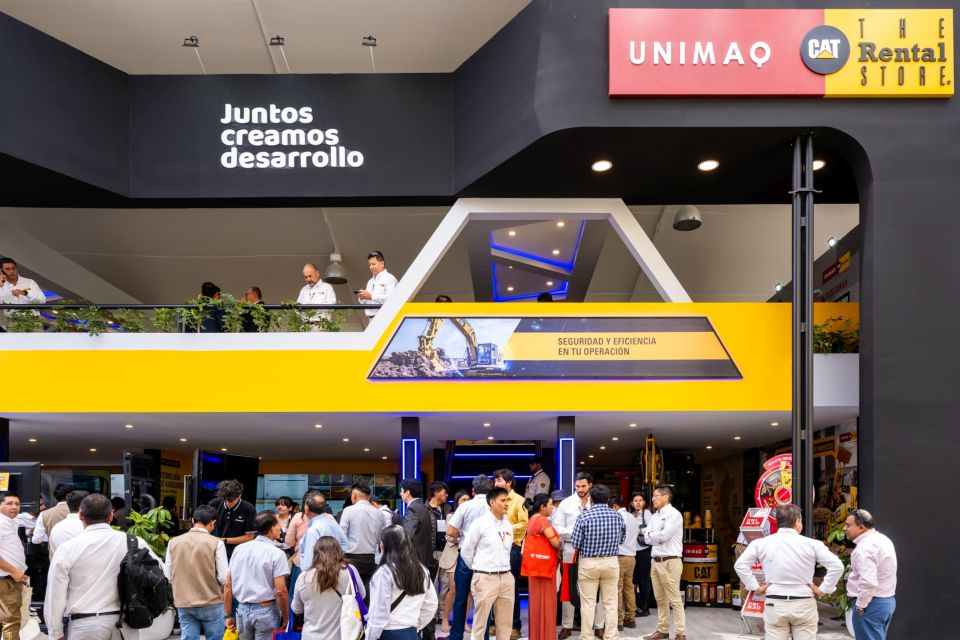 Unimaq presentó portafolio de maquinaria