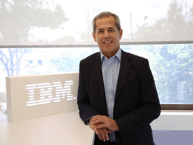 IBM desarrolla más de 90 asistentes virtuales