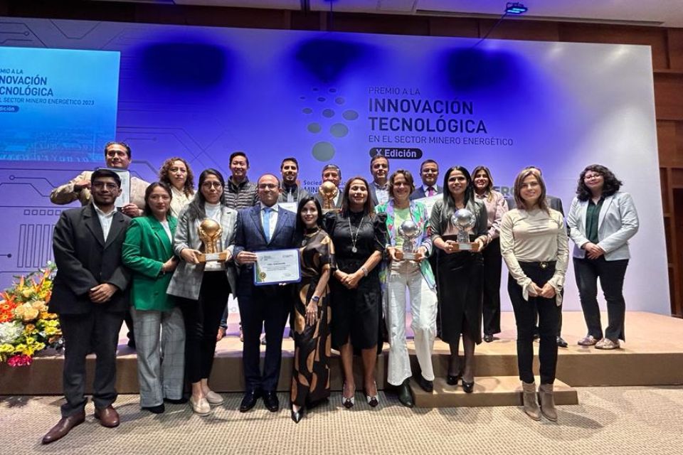 PREMIO A LA INNOVACIÓN TECNOLÓGICA