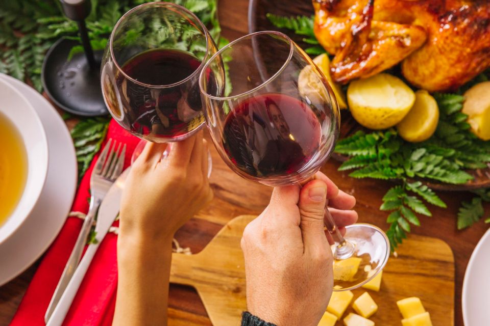 Cinco opciones de vino para acompañar la cena navideña
