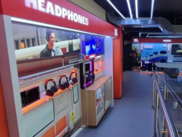 Conecta Retail: venta de parlantes y audífonos aumenta en campaña de diciembre