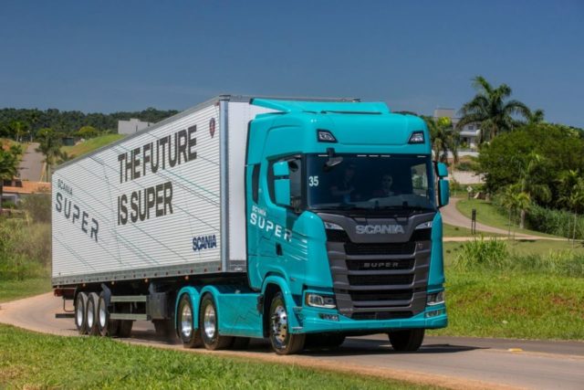 SCANIA lanza regionalmente PORTAFOLIO SÚPER