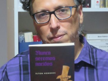 PRIMER LIBRO DE FICCIÓN