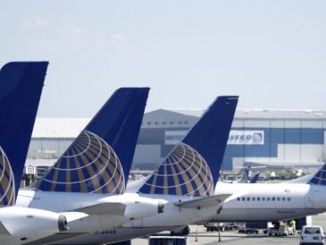 United reanudará vuelos entre Nueva York