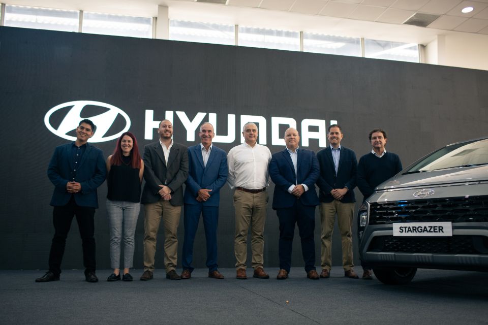 el primer vehículo multipropósito de la marca llega al Perú