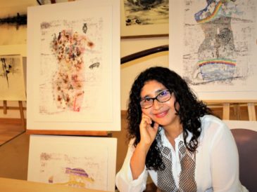 Patricia Orbegoso inaugura exposición de pinturas