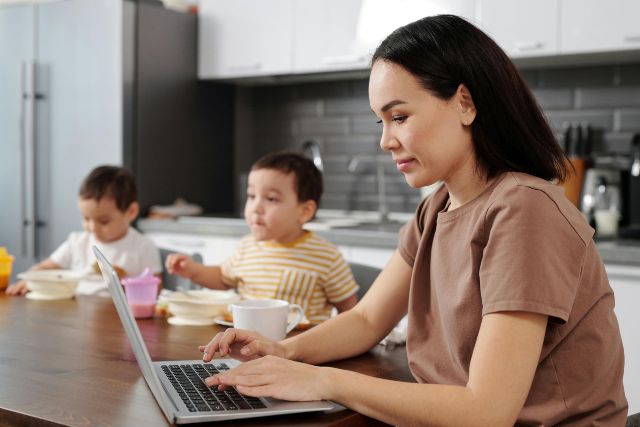 cómo desarrollar una carrera de éxito siendo mamá