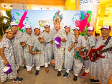 Pucallpinos bailaron con