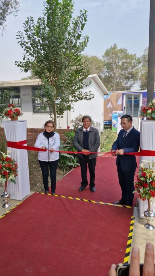 Huawei y el Minedu inauguran el recorrido del Aula Móvil 