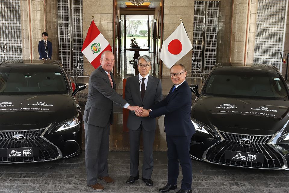 Toyota del Perú y el Ministerio de Relaciones Exteriores