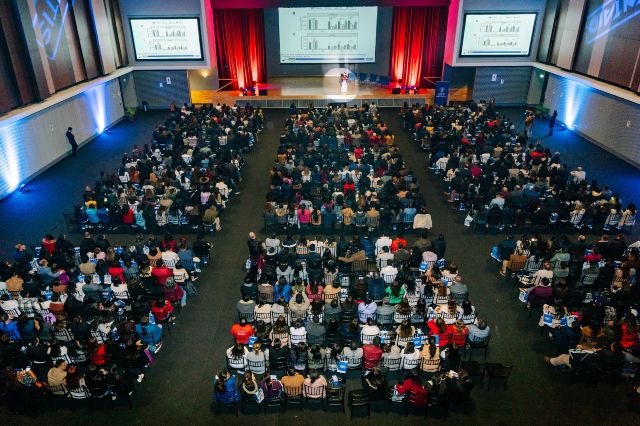 Más de mil odontólogos se reunieron en un evento científico de salud bucal en Perú