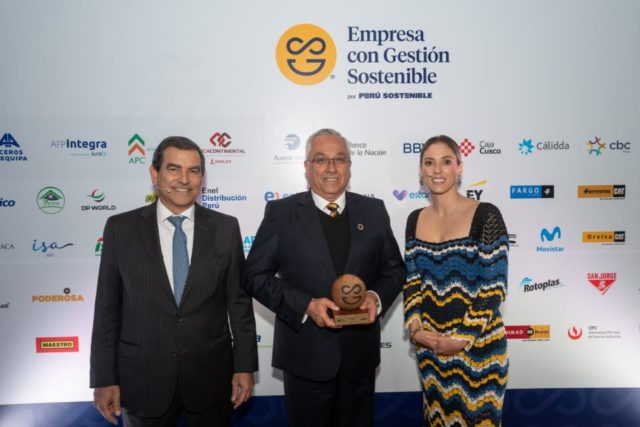 Aceros Arequipa recibe distintivo “Empresa con Gestión Sostenible” por séptimo año consecutivo