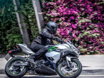 CASCOS CERTIFICADOS PARA MOTOS aminoran daños ante accidentes de tránsito