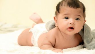 Dermacare: Huggies lanza el pañal más avanzado para la piel del bebé