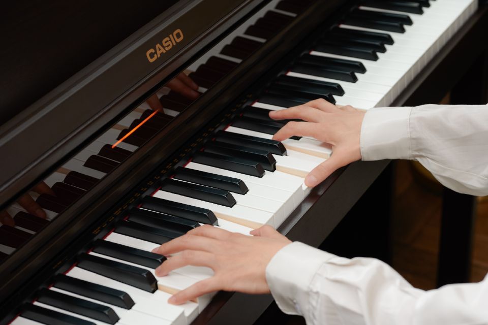 Conoce la relevancia del piano en la música criolla
