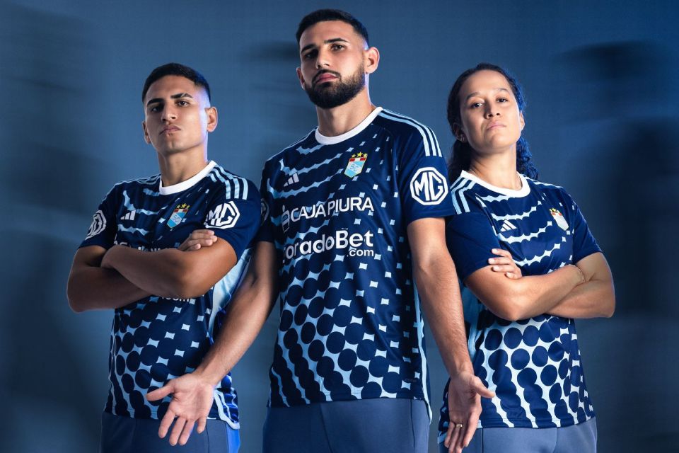 Sporting Cristal estrena nueva camiseta