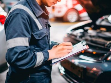 Viajes en carretera: ¿qué partes del vehículo se debe inspeccionar antes de partir?