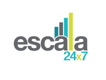 ESCALA 24X7 IMPULSA LA TRANSFORMACIÓN DIGITAL DE PYMES EN LATINOAMÉRICA CON LA COMPETENCIA AWS SMB Escala 24x7, consultora premier en la nube de Amazon Web Services (AWS), obtiene la competencia AWS Small and Medium Business (SMB), demostrando su compromiso con la transformación digital de las pequeñas y medianas empresas en Latinoamérica. Esta certificación respalda su experiencia en soluciones cloud personalizadas para superar los desafíos de las PYMES y aprovechar el potencial de la nube para impulsar su crecimiento y eficiencia. Lunes, 12 de agosto de 2024 Según Gartner, para el 2028 la nube se convertirá en una necesidad empresarial y para el 2024, el 65,9% de las empresas en Latinoamérica utilizarán servicios en la nube. Una tendencia que aplica para todo tipo de empresas, de todos los tamaños y sectores. Ya son muchas las pequeñas y medianas empresas que han iniciado su viaje hacia la nube por los enormes beneficios que esta tecnología les ofrece para impulsar su crecimiento, mejorar su eficiencia operativa y aumentar su competitividad. Entendiendo esta necesidad y las enormes oportunidades que ofrece la nube para PYMES, Escala 24x7, con un enfoque centrado en las necesidades específicas de este segmento, ayuda a pequeñas y medianas empresas a acelerar su transformación digital, optimizando costos, escalando sus operaciones de manera eficiente y mejorando sus posturas de seguridad. Amazon Web Services (AWS) está enfocado en ofrecer soluciones escalables, flexibles y rentables, tanto a nuevas empresas como a empresas globales. Para respaldar la perfecta integración e implementación de estas soluciones, el programa de competencias de AWS ayuda a los clientes a identificar socios de AWS con amplia experiencia y conocimientos en la industria. Tras un arduo proceso de auditoría donde un equipo especializado de AWS analizó los estándares de calidad y el conocimiento técnico de Escala 24x7 para atender las necesidades de las PYMES, Escala 24x7 ha obtenido la Competencia AWS SMB que valida su capacidades, habilidades y experiencia para ofrecer un conjunto integral de servicios especializados, que incluyen: ● Migración y modernización de infraestructura: transición a la nube de manera segura y eficiente, optimizando costos y mejorando la agilidad. ● Seguridad y protección de datos: soluciones robustas para salvaguardar la información crítica de las empresas, garantizando la continuidad del negocio y el cumplimiento normativo. ● Almacenamiento y análisis de datos: Optimización de los datos para la toma de decisiones estratégicas basadas en información precisa y en tiempo real. ● Inteligencia artificial y aprendizaje automático: tecnologías innovadoras para optimizar procesos, mejorar la eficiencia operativa y generar valor agregado. ● Recuperación ante desastres: diseño e implementación de estrategias de respaldo y recuperación para garantizar la continuidad del negocio en caso de eventos inesperados. ● Aplicaciones empresariales SaaS: acceso a soluciones de contabilidad, gestión de recursos humanos, servicio al cliente y otras herramientas esenciales para el crecimiento empresarial. "Obtener la competencia AWS SMB refuerza nuestro compromiso de ser un aliado estratégico para las PYMES en su camino hacia la transformación digital", afirmó Héctor Sandoval, Líder de Ingeniería de Escala 24x7. "Nuestras soluciones, alineadas con el AWS Well-Architected Framework, permiten a las empresas de todos los tamaños aprovechar todo el potencial de la nube de AWS para impulsar su crecimiento, eficiencia e innovación". ¿Por qué una PYME busca un partner con la competencia SMB? Una PYME que está pensando en migrar a la nube o ya lo ha empezado a hacer, encuentra en un partner con la competencia SMB a un aliado estratégico que le brinda conocimiento, experiencia y el soporte necesario para aprovechar al máximo los beneficios de la nube, como por ejemplo: ➔ Toma de decisiones estratégicas más informadas: Basadas en datos precisos y en tiempo real. ➔ Acceso a innovaciones tecnológicas: Para mejorar la competitividad y diferenciación en el mercado. ➔ Adaptabilidad y escalabilidad: Para responder a las cambiantes demandas del mercado y crecer de manera sostenible. ➔ Reducción de costos y optimización de recursos: Aprovechando la flexibilidad y eficiencia de la nube. ➔ Mayor seguridad y protección de datos: Minimizando riesgos y garantizando la continuidad del negocio. Con más de 1.000 implementaciones exitosas en compañías de Latinoamérica, Escala 24x7 se ha consolidado como un socio de confianza para las PYMES que buscan acelerar su crecimiento y éxito en la era digital. La obtención de la competencia AWS SMB se suma a otras 12 competencias en áreas críticas que ya posee la consultora, como Migration Services, Security Services, Financial Services, DevOps, Data & Analytics, Digital WorkSpaces, Energy, Sap on AWS, L1 MSSP Services, Public Safety and Disaster Response, Cloud Operations y Resiliencia, lo que demuestra su amplio conocimiento y experiencia en diversas áreas de la tecnología en la nube. Acerca de Escala 24x7 Escala 24x7 es una empresa aceleradora de iniciativas en la nube, ganadores del premio Partner del año AWS por dos años consecutivos 2022 y 2023, con +11 años de experiencia, 13 competencias y 14 reconocimientos AWS, 28 soluciones disponibles en el AWS Marketplace, clientes en 19 países, un equipo de profesionales con +300 certificaciones y +1.000 implementaciones exitosas en compañías en Latinoamérica. Expertos en el diseño, implementación, operación, soporte y optimización de ambientes en Amazon Web Services (AWS), garantizando la agilidad, la seguridad y el ahorro en los servicios que brindan a sus clientes. Más que proveedores de servicios en la nube, son aliados de crecimiento, innovación y transformación para las organizaciones.