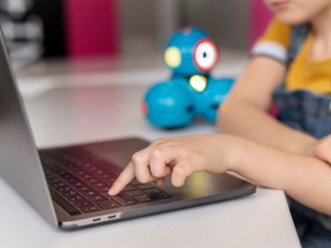 Empoderando a la próxima generación: Enseñemos ciberseguridad a la niñez