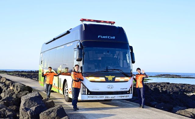 Hyundai Motor Group dona un autobús eléctrico de pila de combustible para apoyar la recuperación de los bomberos en Corea