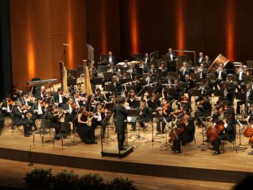 CELEBRANDO LOS 203 AÑOS DEL HIMNO NACIONAL