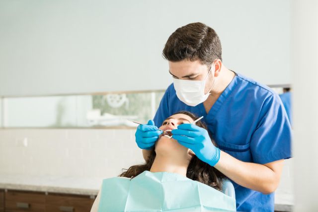 Cómo elegir al cirujano dentista 