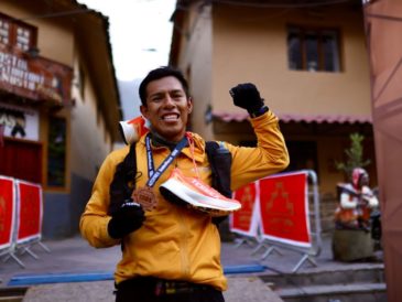 Víctor Ccanto logró el récord en el Andes Race 2024