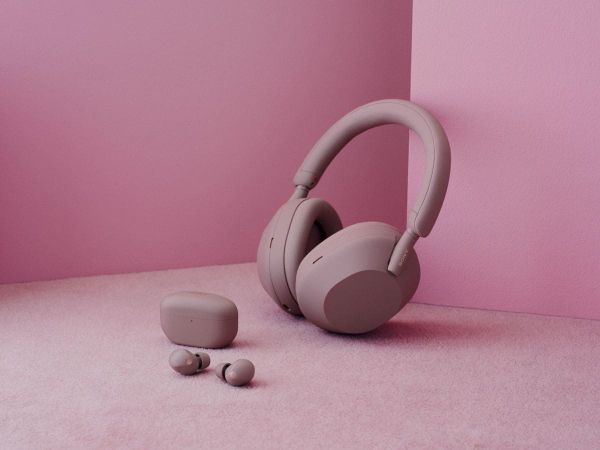 SERIE 1000X DE SONY YA ESTÁ DISPONIBLE EN SMOKY PINK